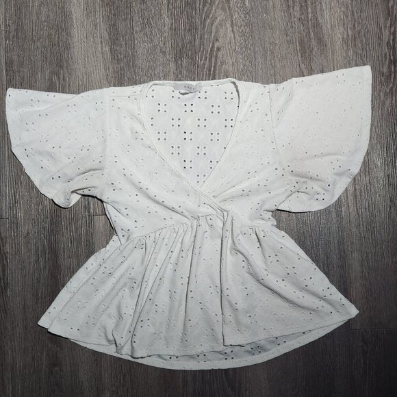 Gaze Apparel white eyelet babydoll top  ✦ white puffy-sleeved wrap top ✦ - Picture 8 of 12